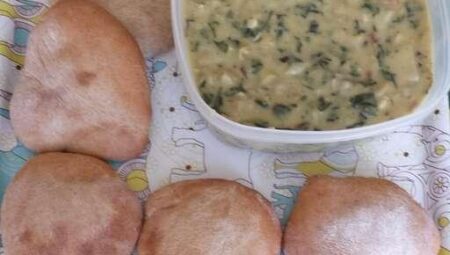 Family-Favorite Spinach Artichoke Dip