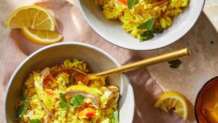 Shadi’s One-Pot Turmeric Chicken and Rice