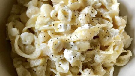 Polish Noodles (Cottage Cheese and Noodles)