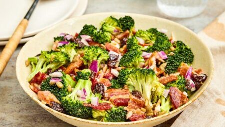 Easy Broccoli Bacon Salad