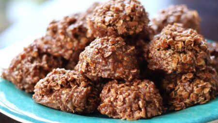 No-Bake Chocolate Coconut Cookies