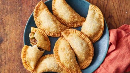 Empanadas (Beef Turnovers)