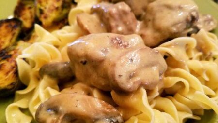 Mitzie’s Beef Stroganoff