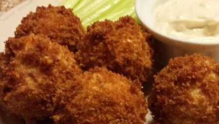 Buffalo Chicken Dipping Balls