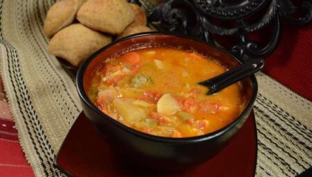 Zimbabwean Chicken and Vegetable Soup