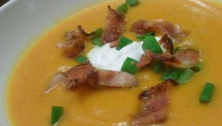 Roasted Butternut Squash Soup with Apples and Bacon