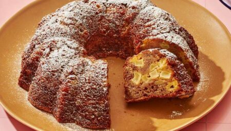 Apple Spice Cake