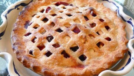 Apple-Berry Pie